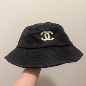 Chic Black Bucket Hat